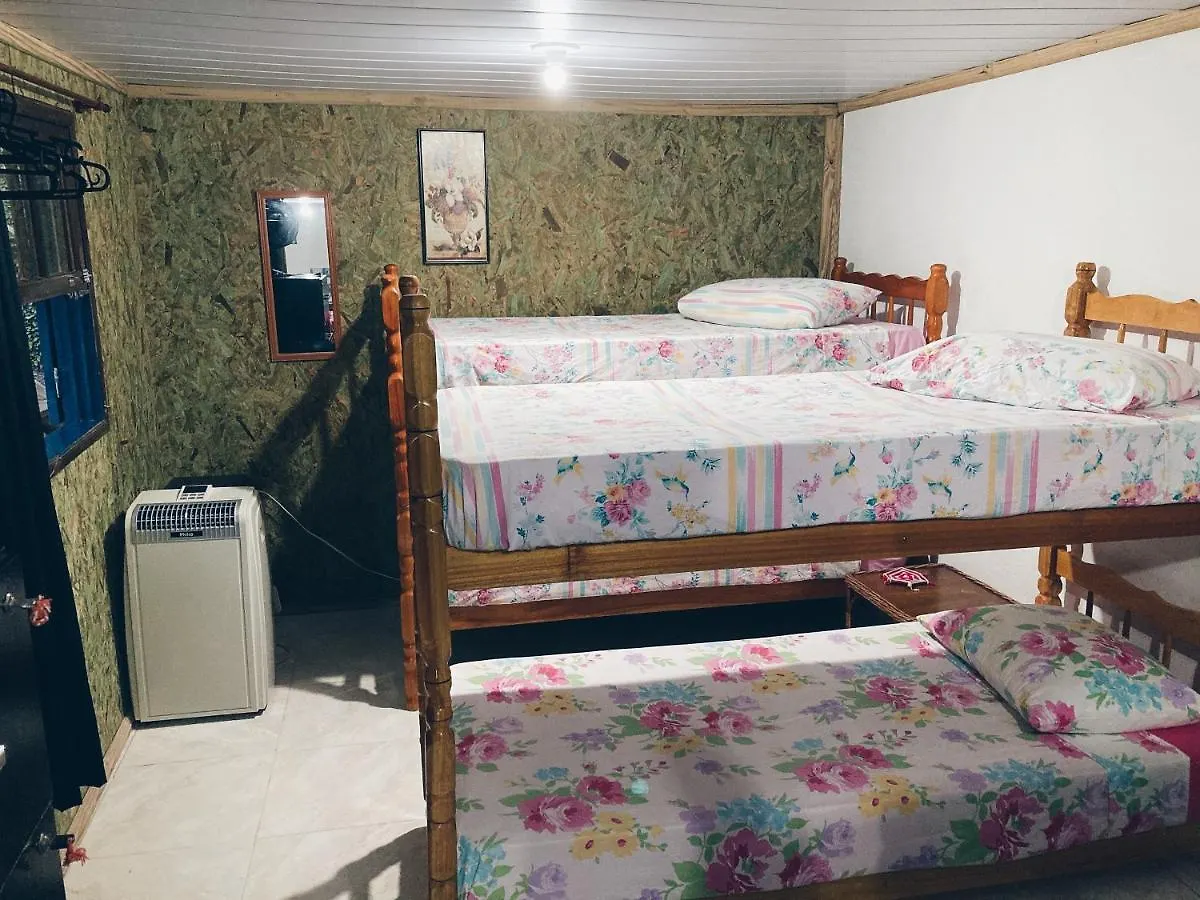 Hostel Oraculo Da プライア・ド・ローザ 0*,  ブラジル